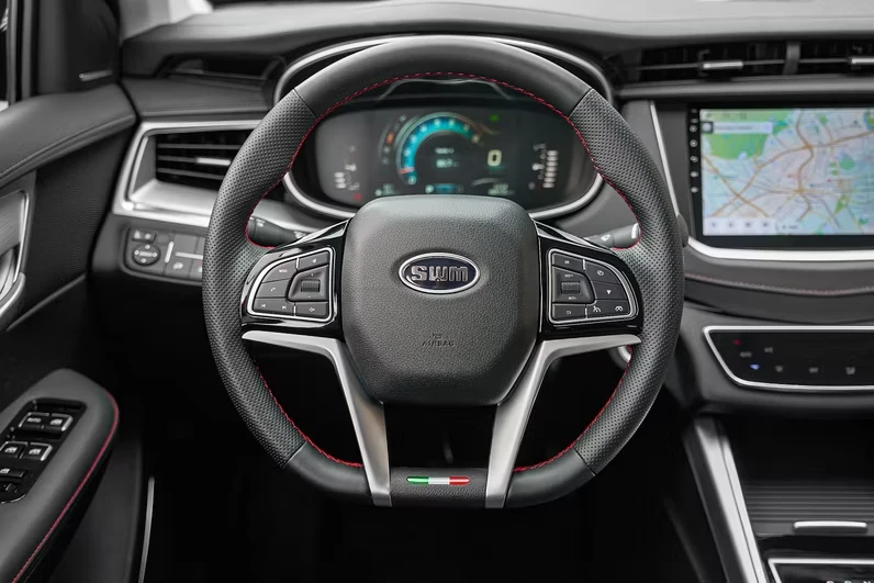 Кожаное мультифункциональное рулевое колесо с подогревом G01